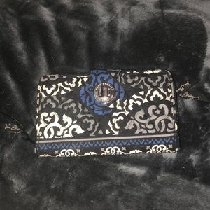 Vera Bradley RDIF Turnlock Wallet